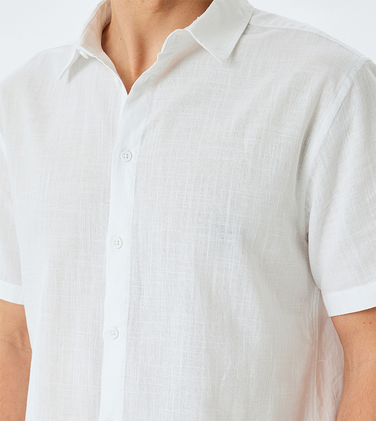 Solid Short Sleeves Shirt