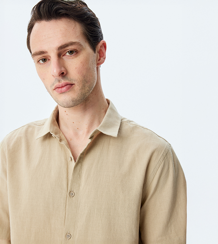 Solid Short Sleeves Shirt