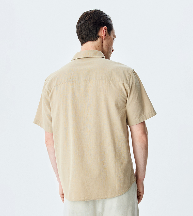 Solid Short Sleeves Shirt