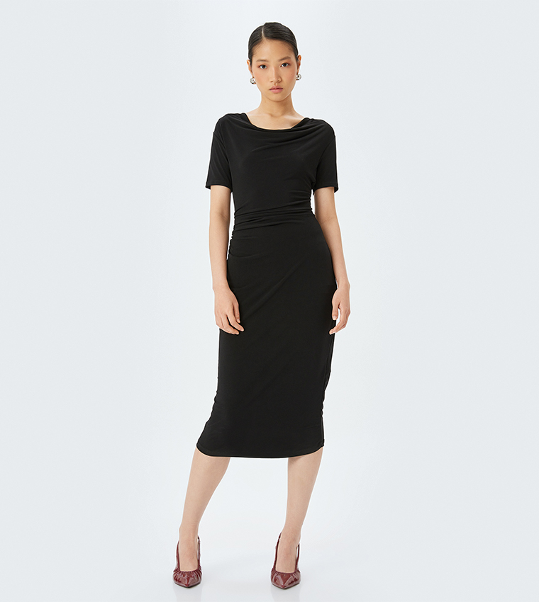 Ruched Short Sleeves Midi Dress