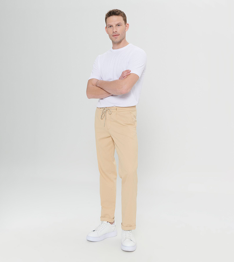 Solid Tapered Fit Trousers