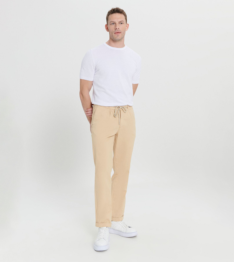 Solid Tapered Fit Trousers