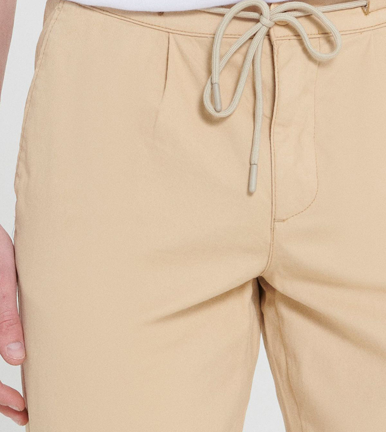 Solid Tapered Fit Trousers