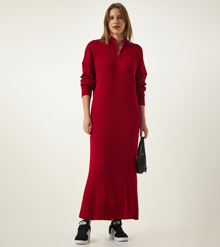 Buy Happiness stanbul Ribbed Long Sleeves Maxi Dress In Red | 6thstreet  Qatar