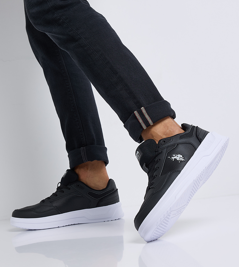 ALUCARD Logo Detail Low-Top Sneakers