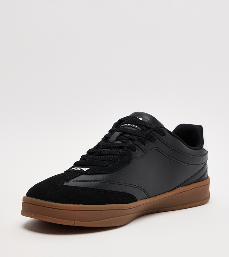 VALE GLM Logo Detail Low-Top Sneakers