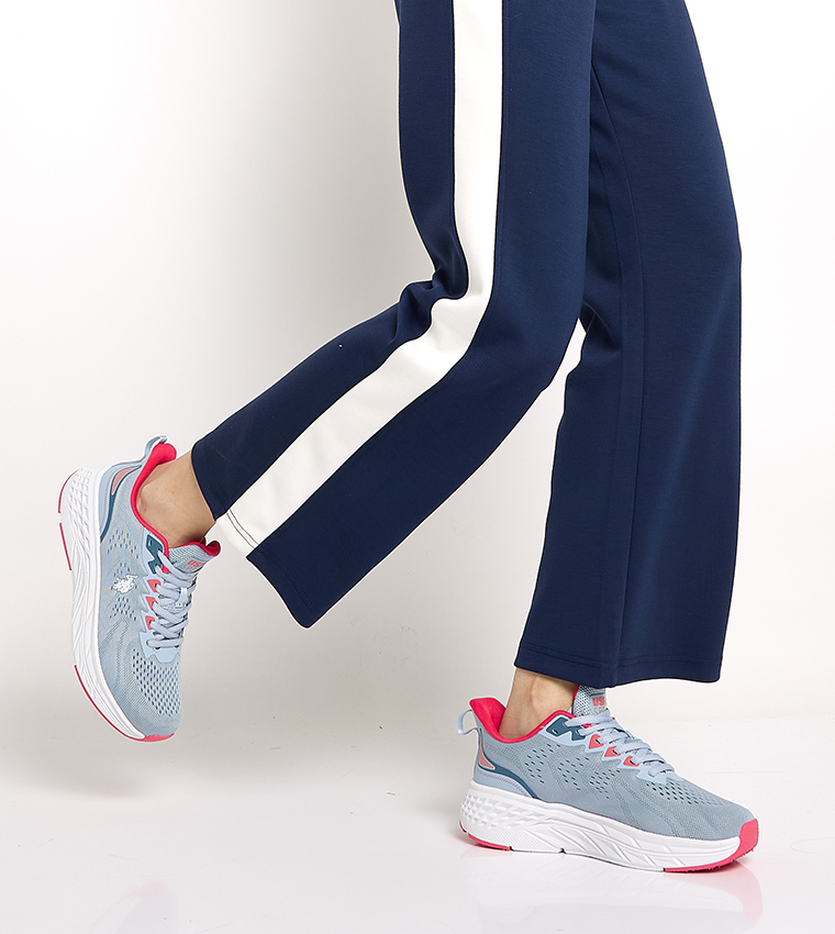 CORA Logo Detail Low-Top Sneakers