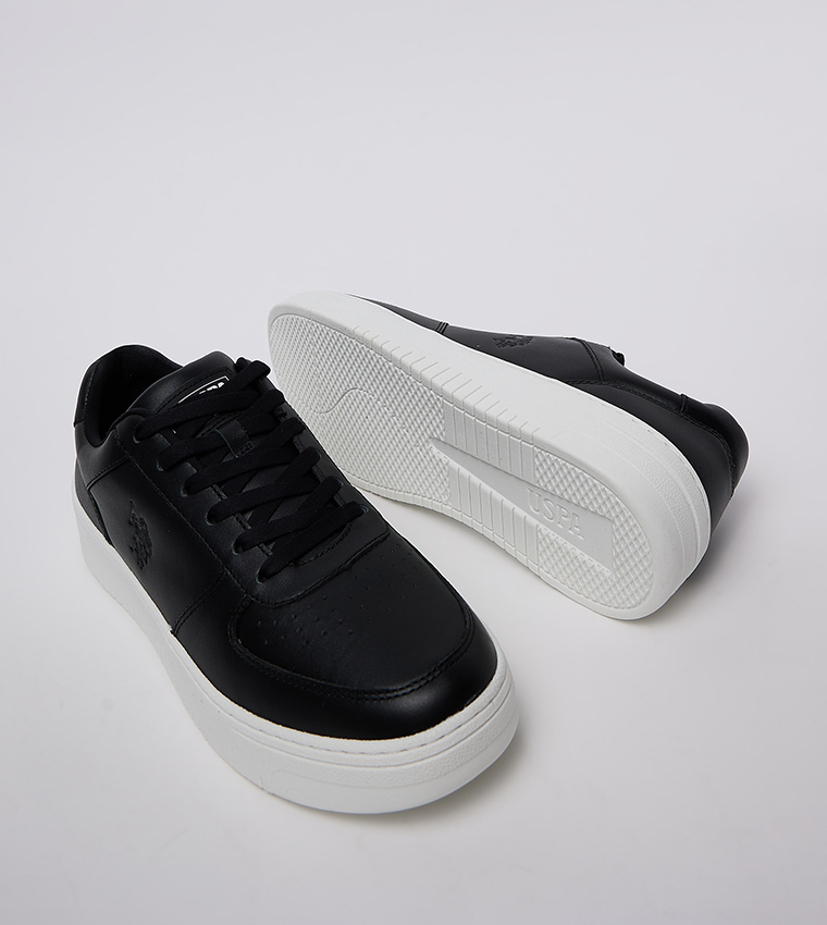 ROBERT LT Textured Low-Top Sneakers