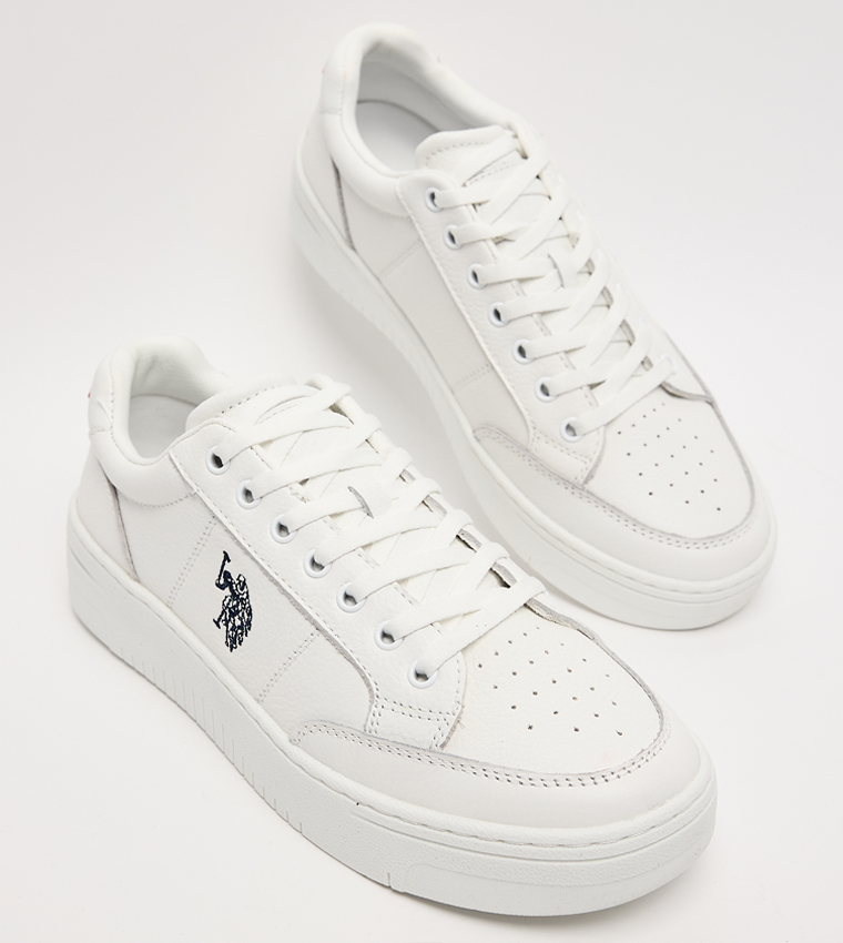 VASILY GLB Logo Detail Low-Top Sneakers