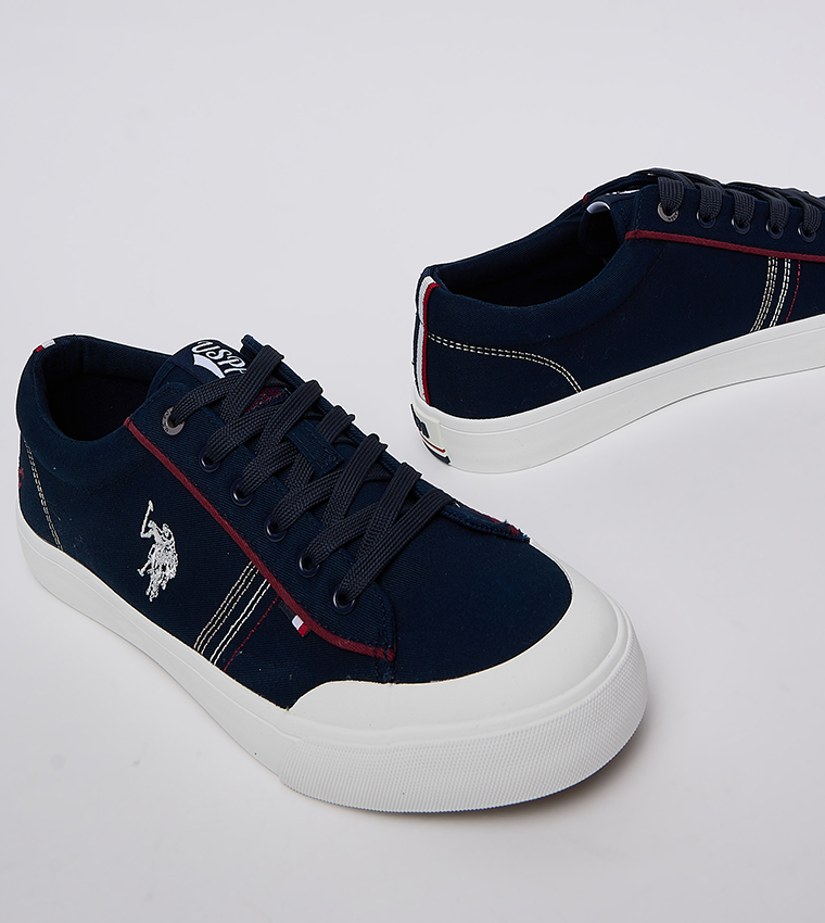 GARY Logo Detail Low-Top Sneakers