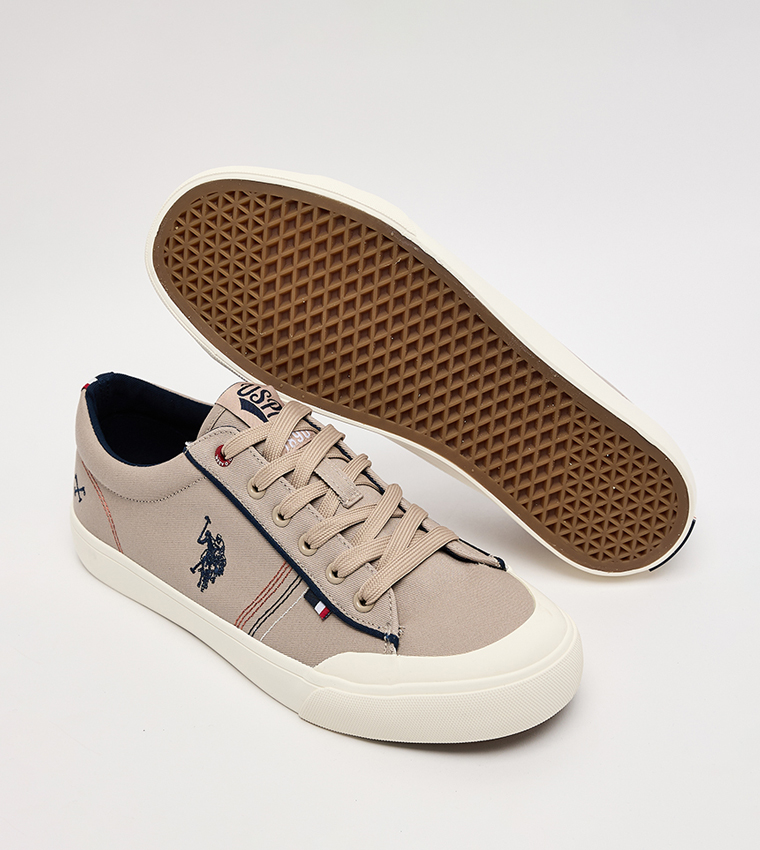 GARY Logo Detail Low-Top Sneakers