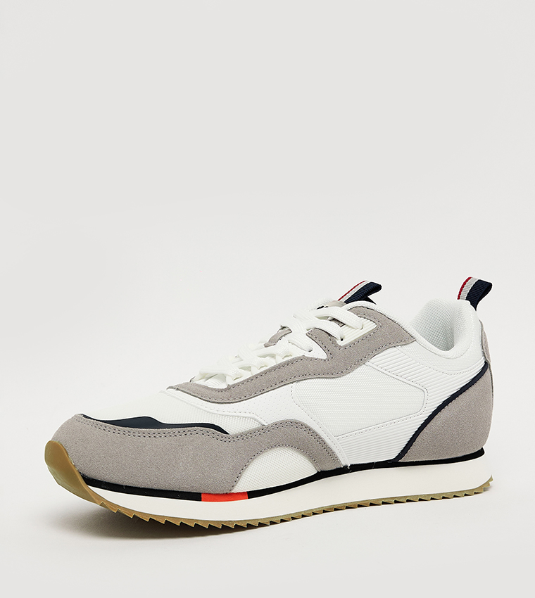 MEDI Lightweight Runner Sneakers