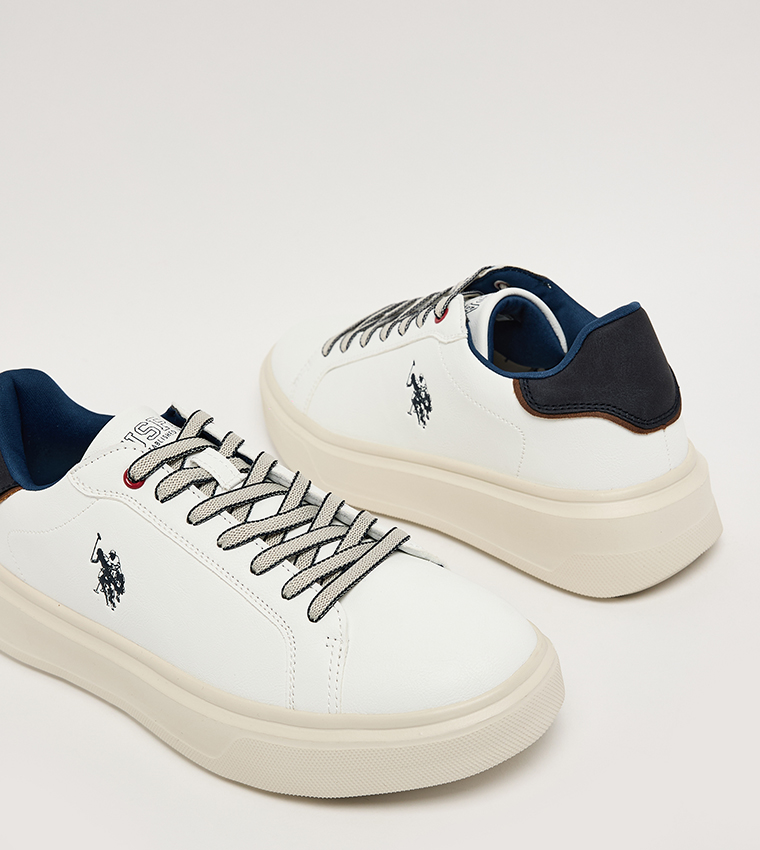 SMID Classic Lace-Up Sneakers