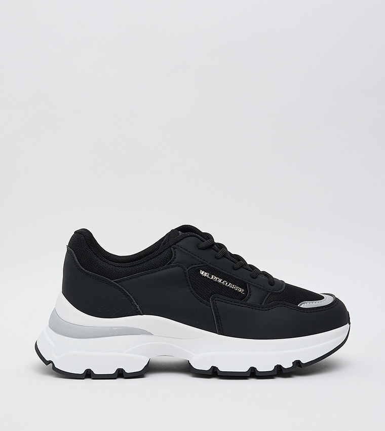 LARISSA GLB Lace-Up Runner Sneakers