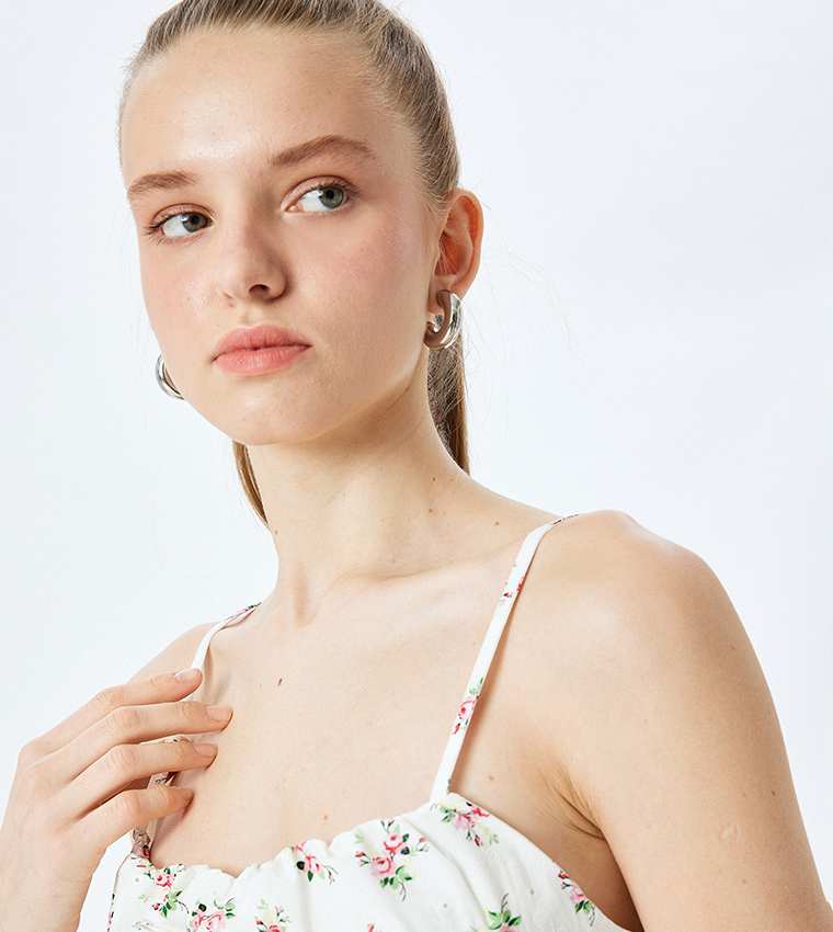 Floral Printed Strappy Crop Top