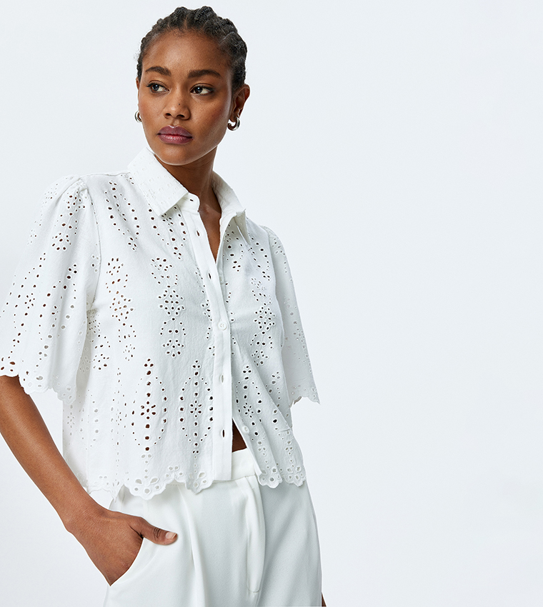 Broderie Short Sleeves Crop Shirt