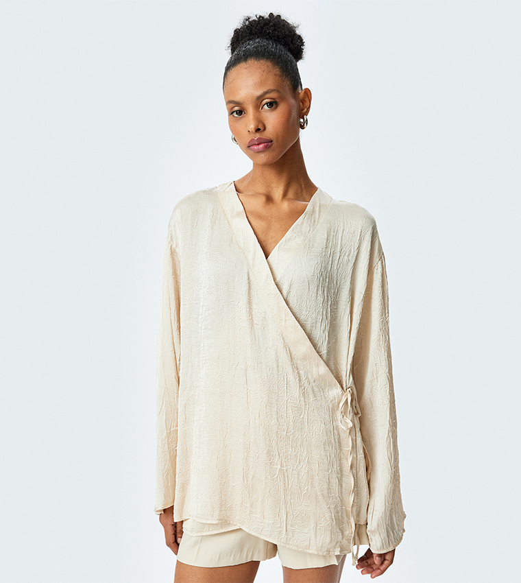 Textured Long Sleeves Satin Wrap Top