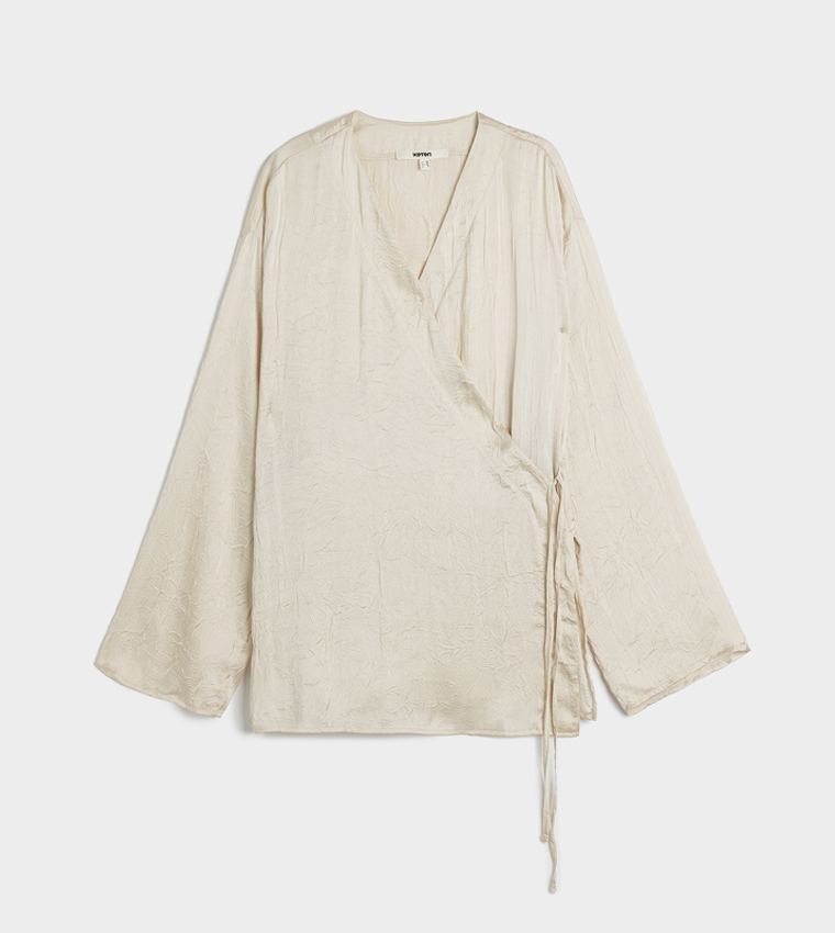 Textured Long Sleeves Satin Wrap Top