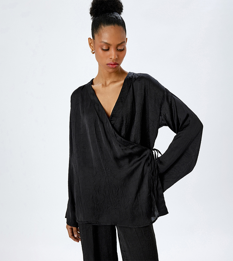 Textured Long Sleeves Satin Wrap Top