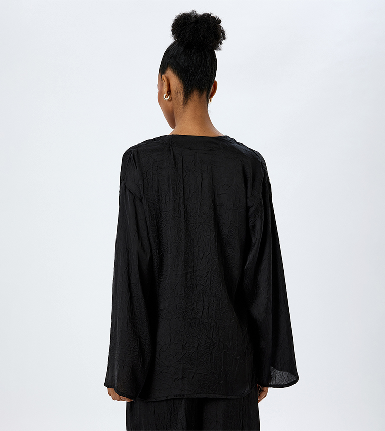 Textured Long Sleeves Satin Wrap Top