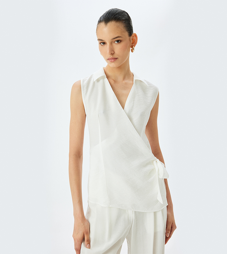 Solid Sleevesless Wrap Top