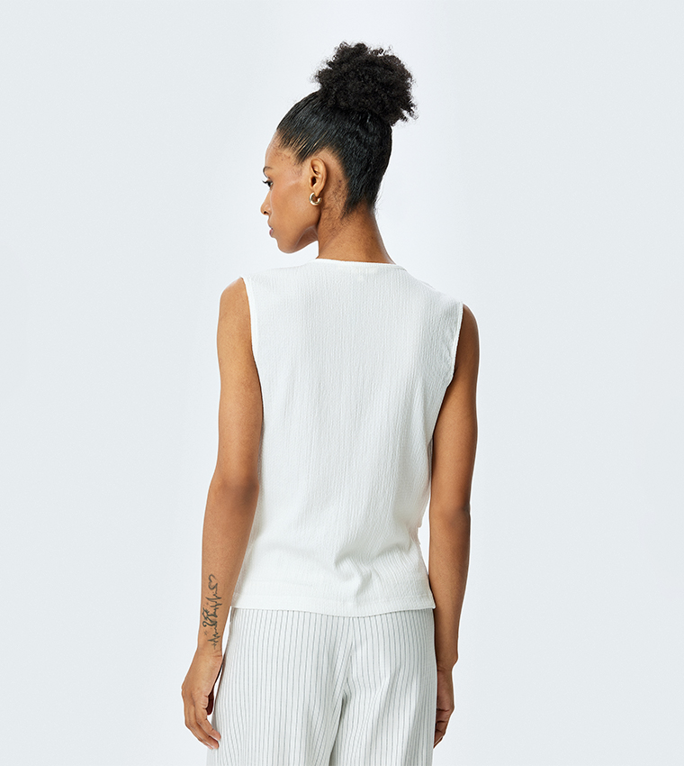 Solid Cowl Neck Sleevesless Top