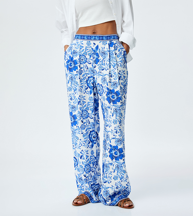 Floral Patterned Wide Leg Pants