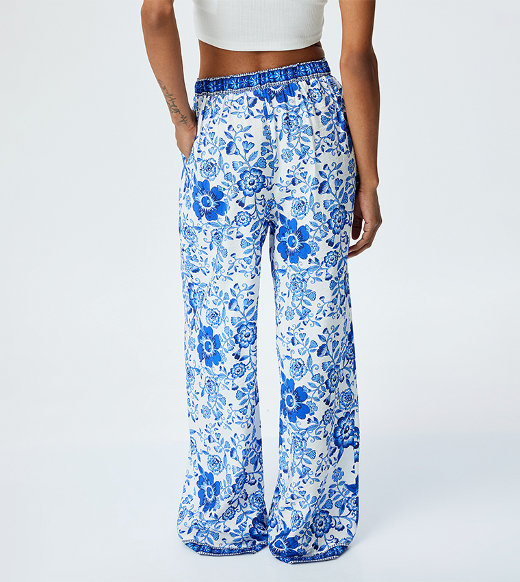Floral Patterned Wide Leg Pants