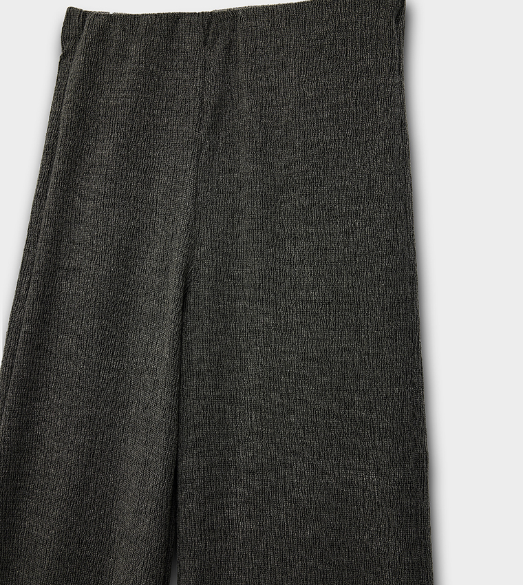 Textured Wide Leg Pants