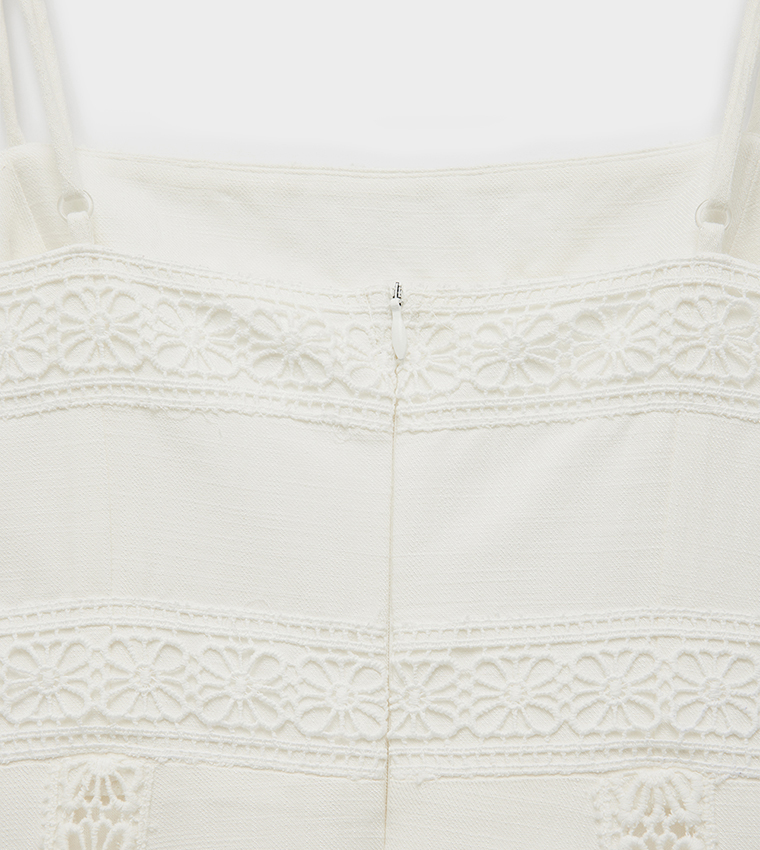 فستان ماكسي دانتيل بحمالات 