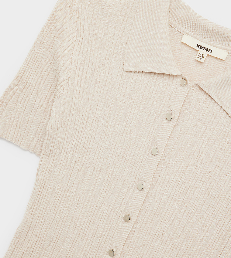 Textured Collared Short Sleeves Sweater