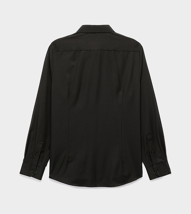 Solid Slim Fit Long Sleeves Shirt