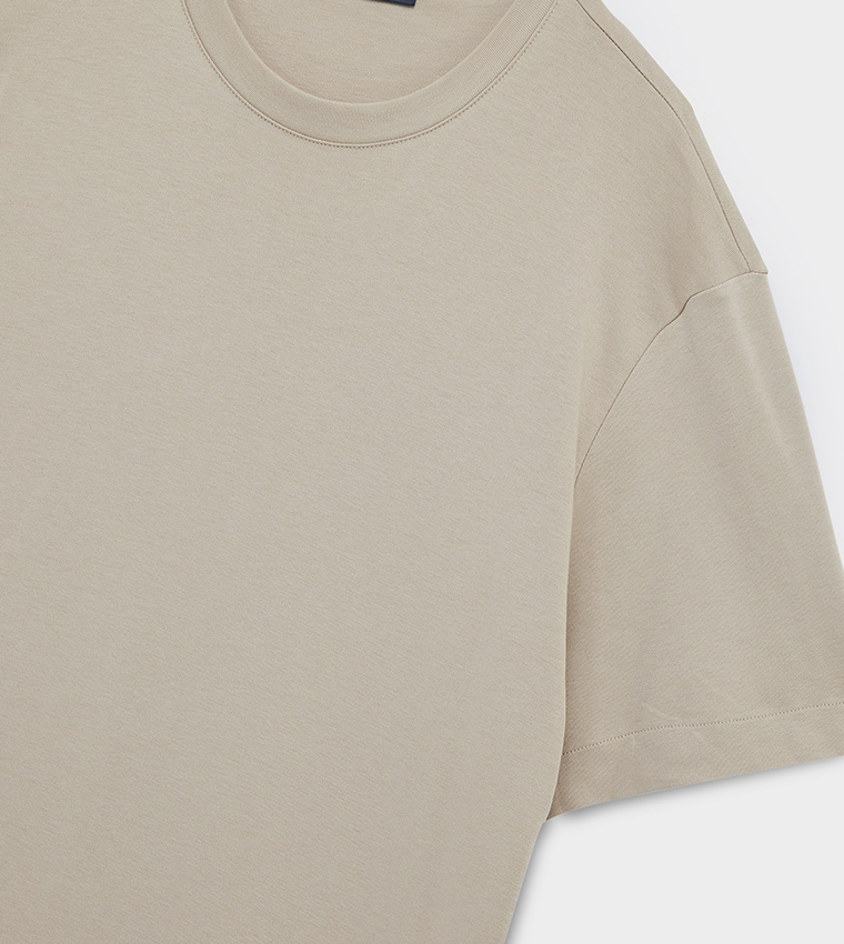 Solid Crew Neck T-Shirt
