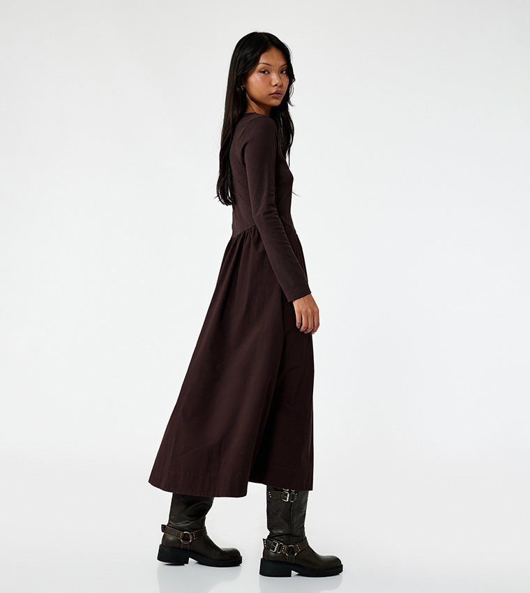 Solid Long Sleeves Maxi Dress