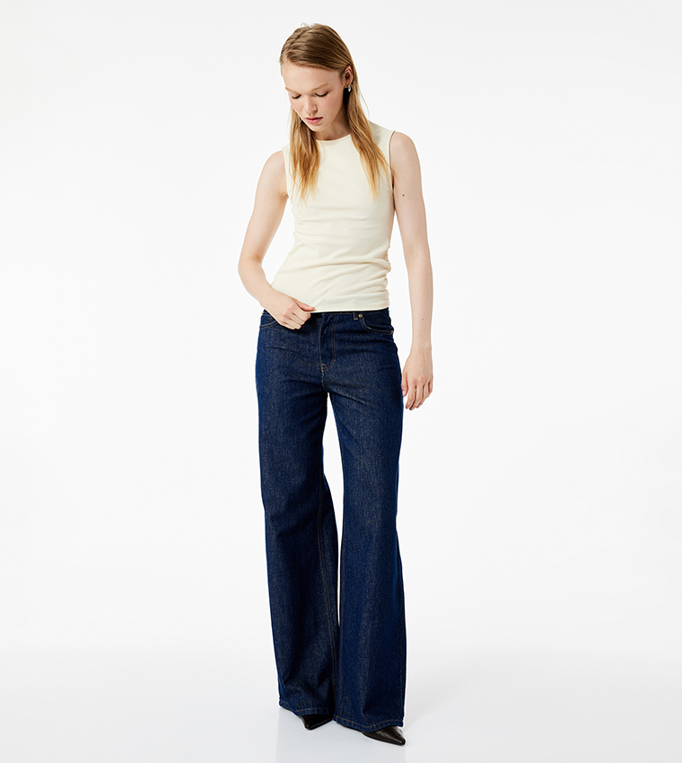 Ruched Sleeveless Top