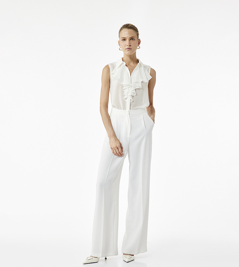 Ruffled Sleeveless Shirt