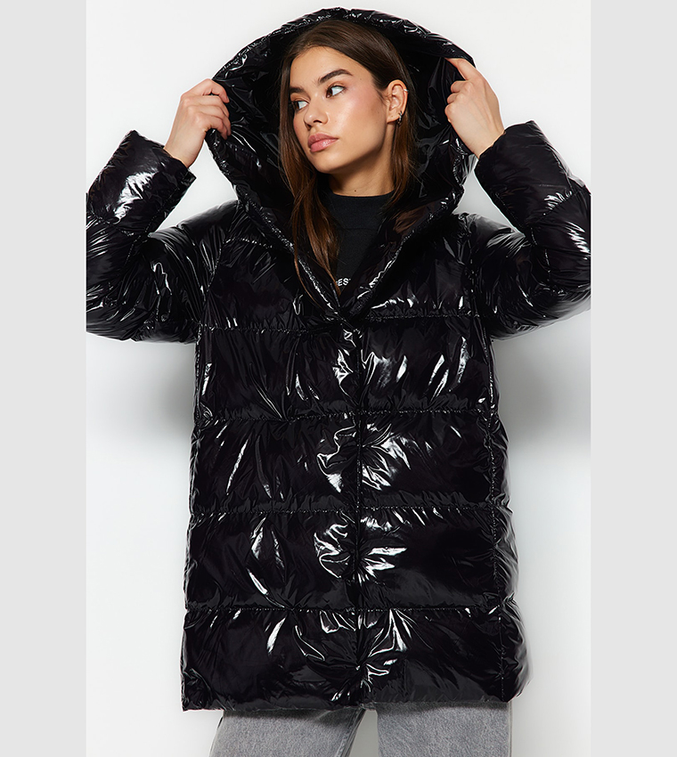 Trendyol Glossy Black Crop Puffer Jacket