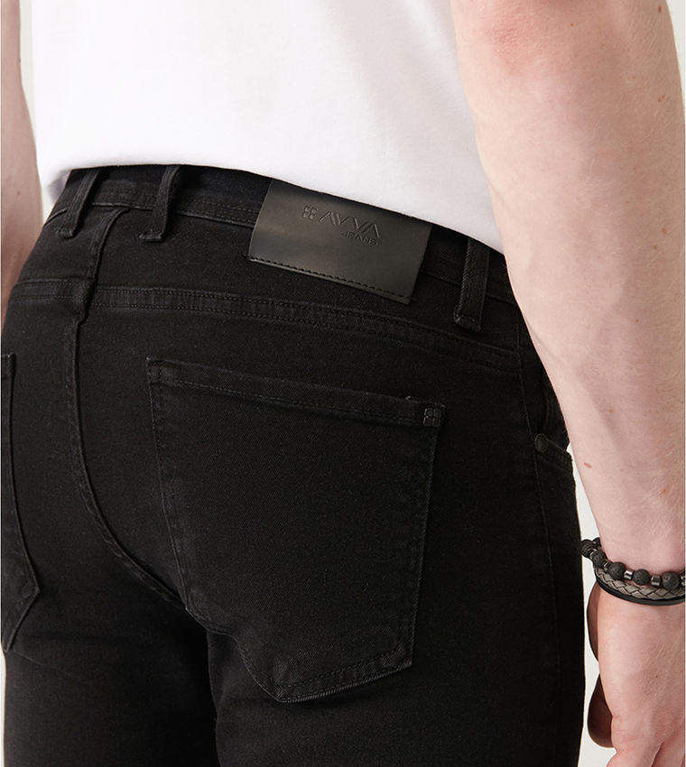 Washed Mid-Rise Slim Fit Jeans