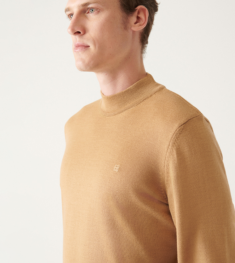 Solid Long Sleeves Sweater