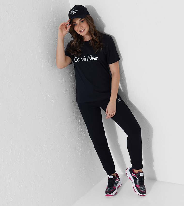 Short Sleeves Crew Neck T-Shirt