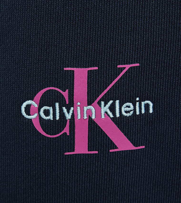 بنطال رياضة  بشعار مطرز وخصر مرن