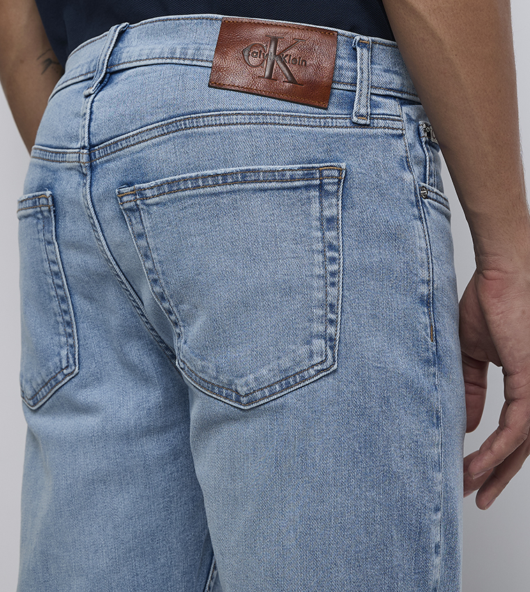 Washed Slim Tapered Fit Jeans
