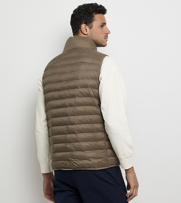Solid High-Neck Nylon Gilet