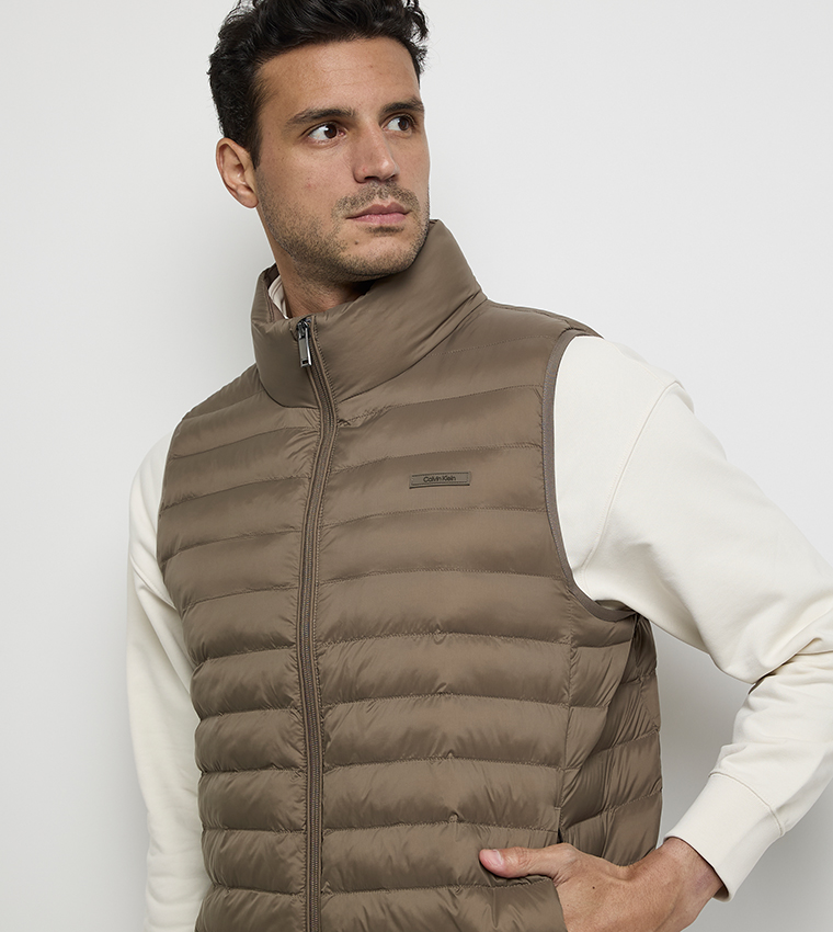 Solid High-Neck Nylon Gilet