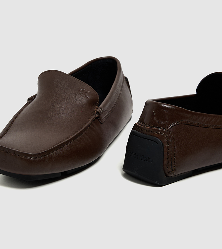 DRIVER Textured Round Toe Loafers