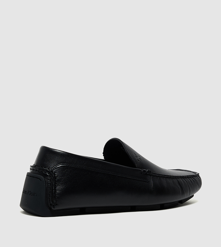 DRIVER Textured Round Toe Loafers