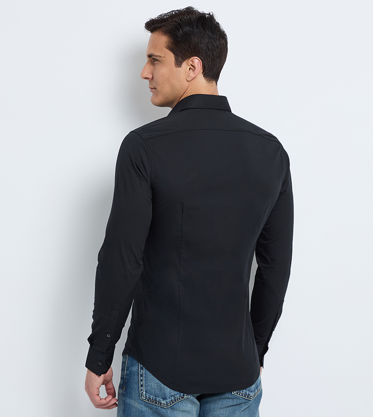 Solid Long Sleeves Slim Fit Shirt