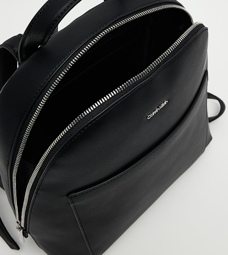 MUST DOME Textured Backpack