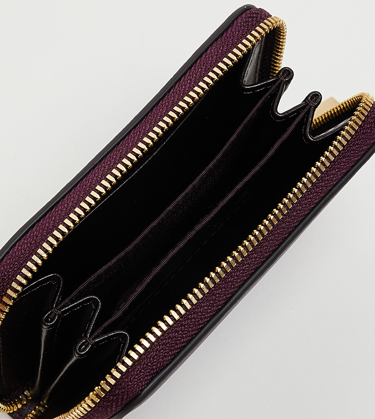 Logo Detail Long Wallet