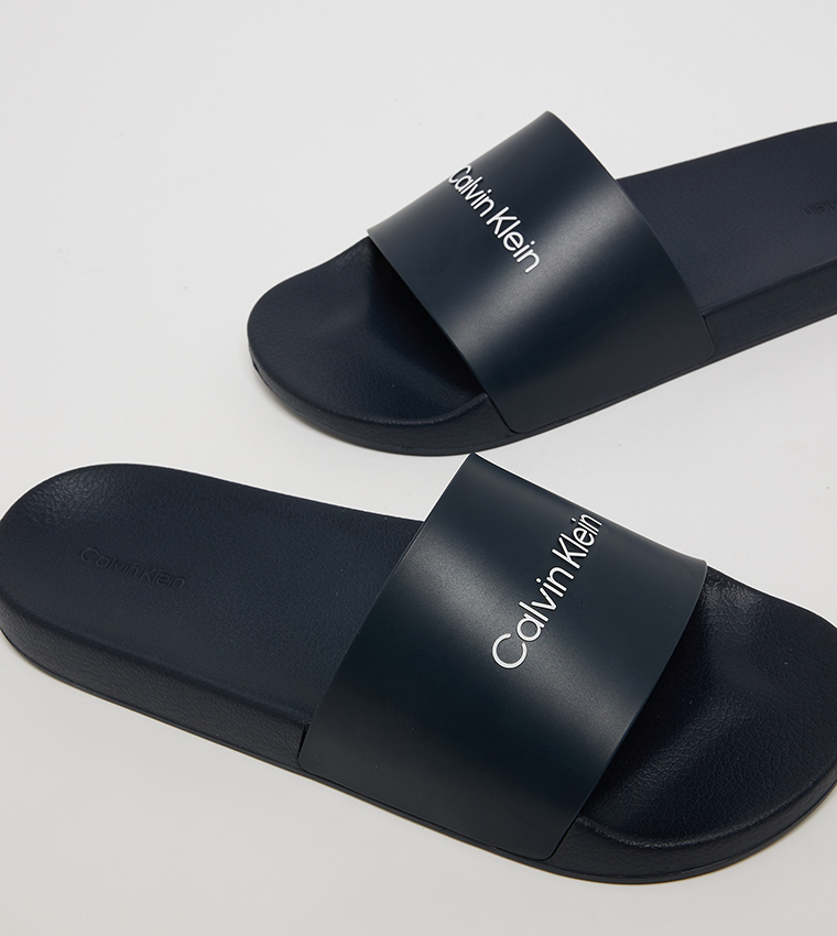 Logo Detail Pool Side Slides